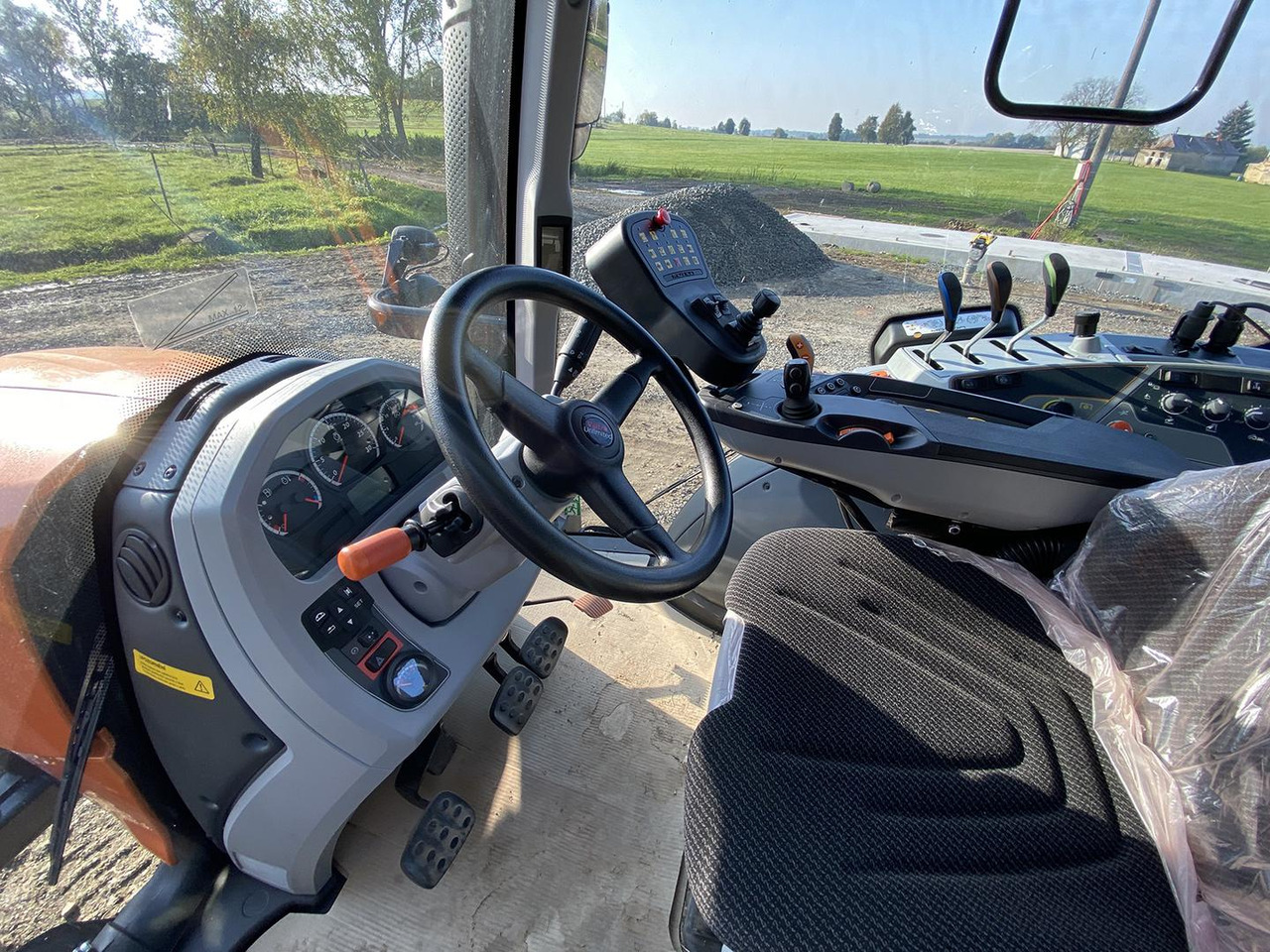 Leasing de Valtra N, 49 AWI, 134 Valtra N, 49 AWI, 134: foto 10 Leasing de Valtra N, 49 AWI, 134 Valtra N, 49 AWI, 134: foto 10