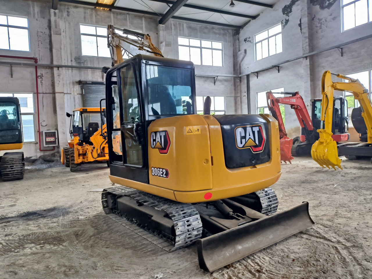 CATERPILLAR 306E - Miniexcavadora: foto 3 CATERPILLAR 306E - Miniexcavadora: foto 3