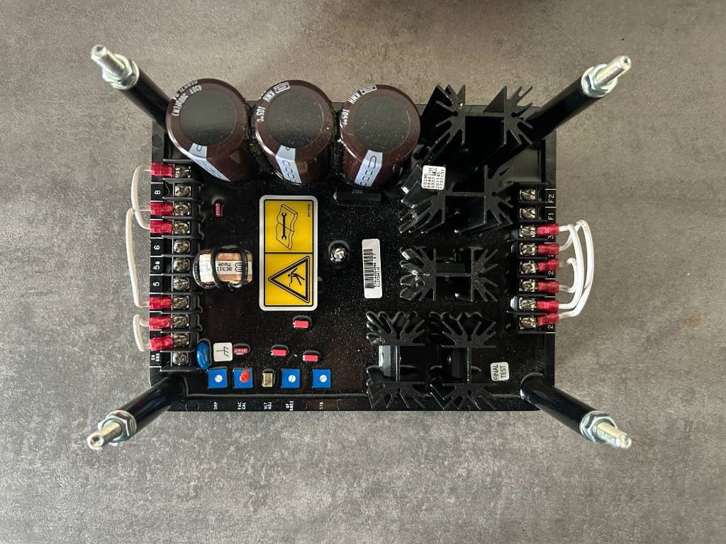 CAT AVR 365-2076 - DPX-25082 - Sistema eléctrico para Maquinaria de construcción: foto 3 CAT AVR 365-2076 - DPX-25082 - Sistema eléctrico para Maquinaria de construcción: foto 3