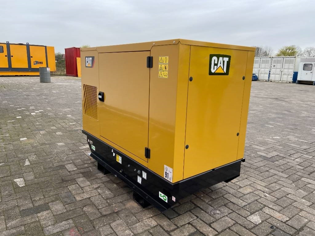 CAT XQP20 - Generator 20 kVA Stage V - DPX-18121 - Generador industriale: foto 3 CAT XQP20 - Generator 20 kVA Stage V - DPX-18121 - Generador industriale: foto 3