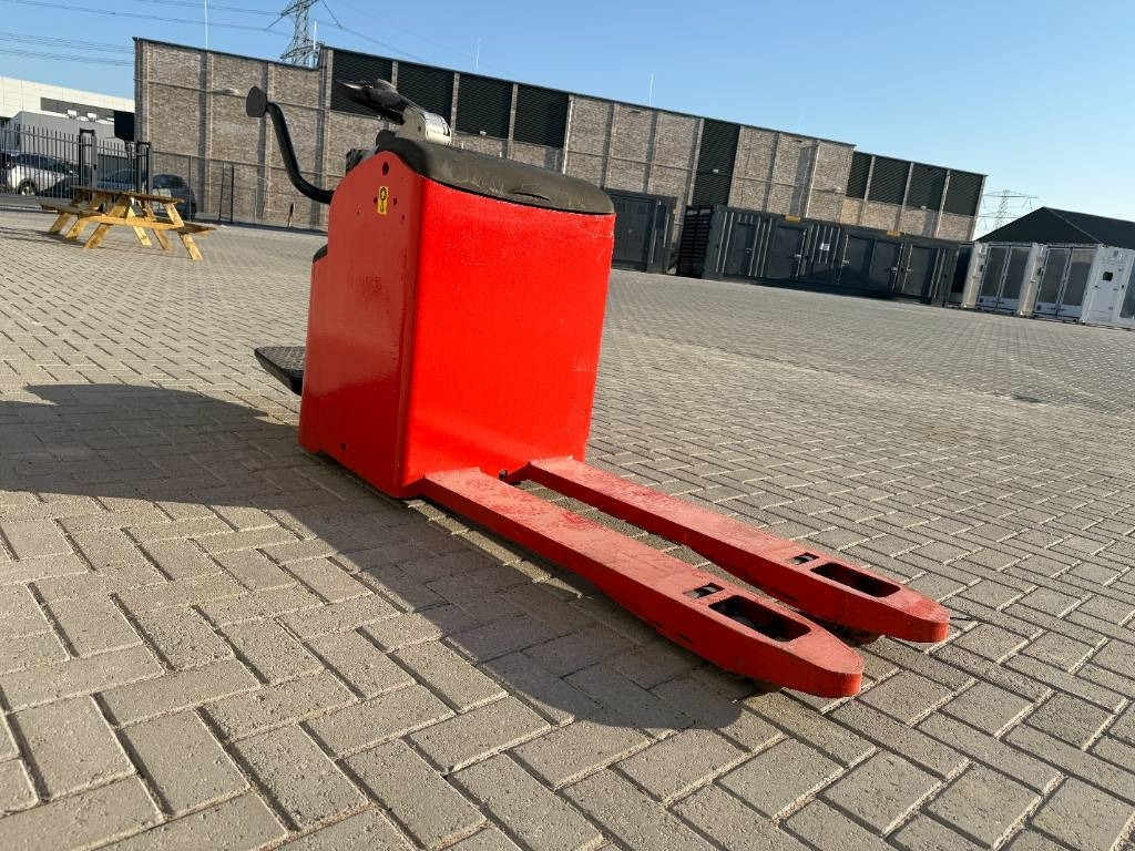 Manitou EP22M AC PFR9 SP - Transpaleta: foto 3 Manitou EP22M AC PFR9 SP - Transpaleta: foto 3