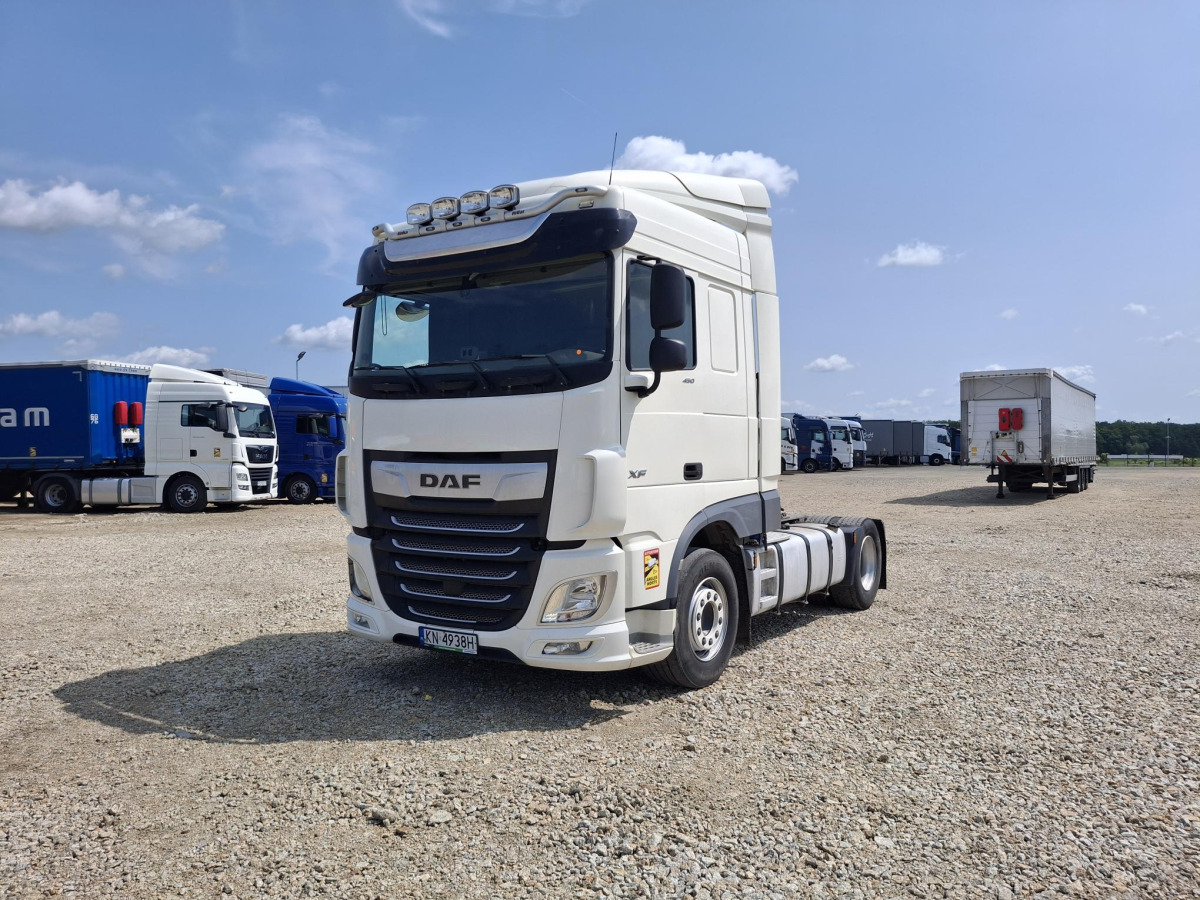 DAF XF 450 FT CIĄGNIK SIODŁOWY - Cabeza tractora: foto 2 DAF XF 450 FT CIĄGNIK SIODŁOWY - Cabeza tractora: foto 2