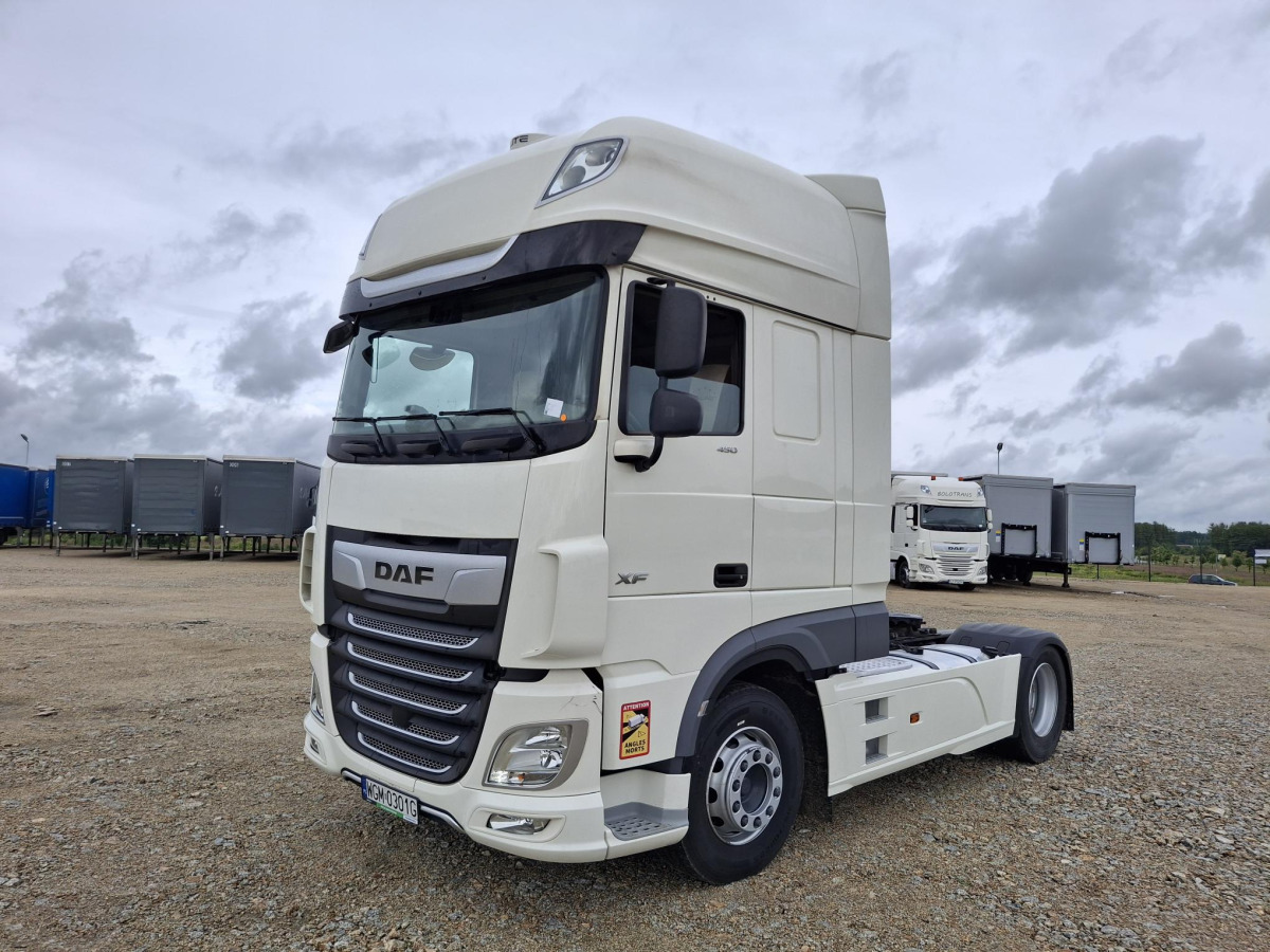 DAF XF 450 FT CIĄGNIK SIODŁOWY - Cabeza tractora: foto 2 DAF XF 450 FT CIĄGNIK SIODŁOWY - Cabeza tractora: foto 2