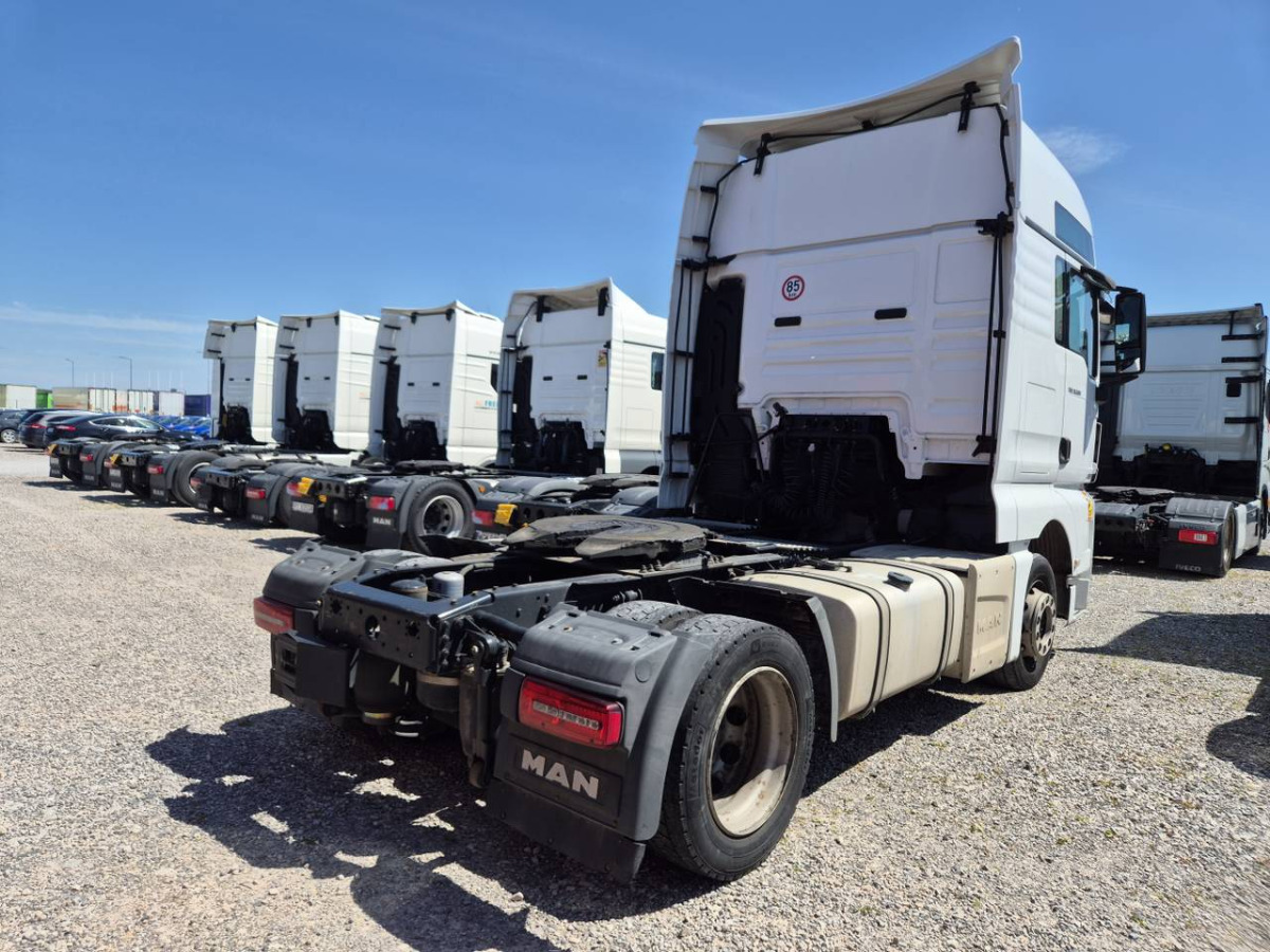 MAN TGX CIĄGNIK SIODŁOWY - Cabeza tractora: foto 4 MAN TGX CIĄGNIK SIODŁOWY - Cabeza tractora: foto 4