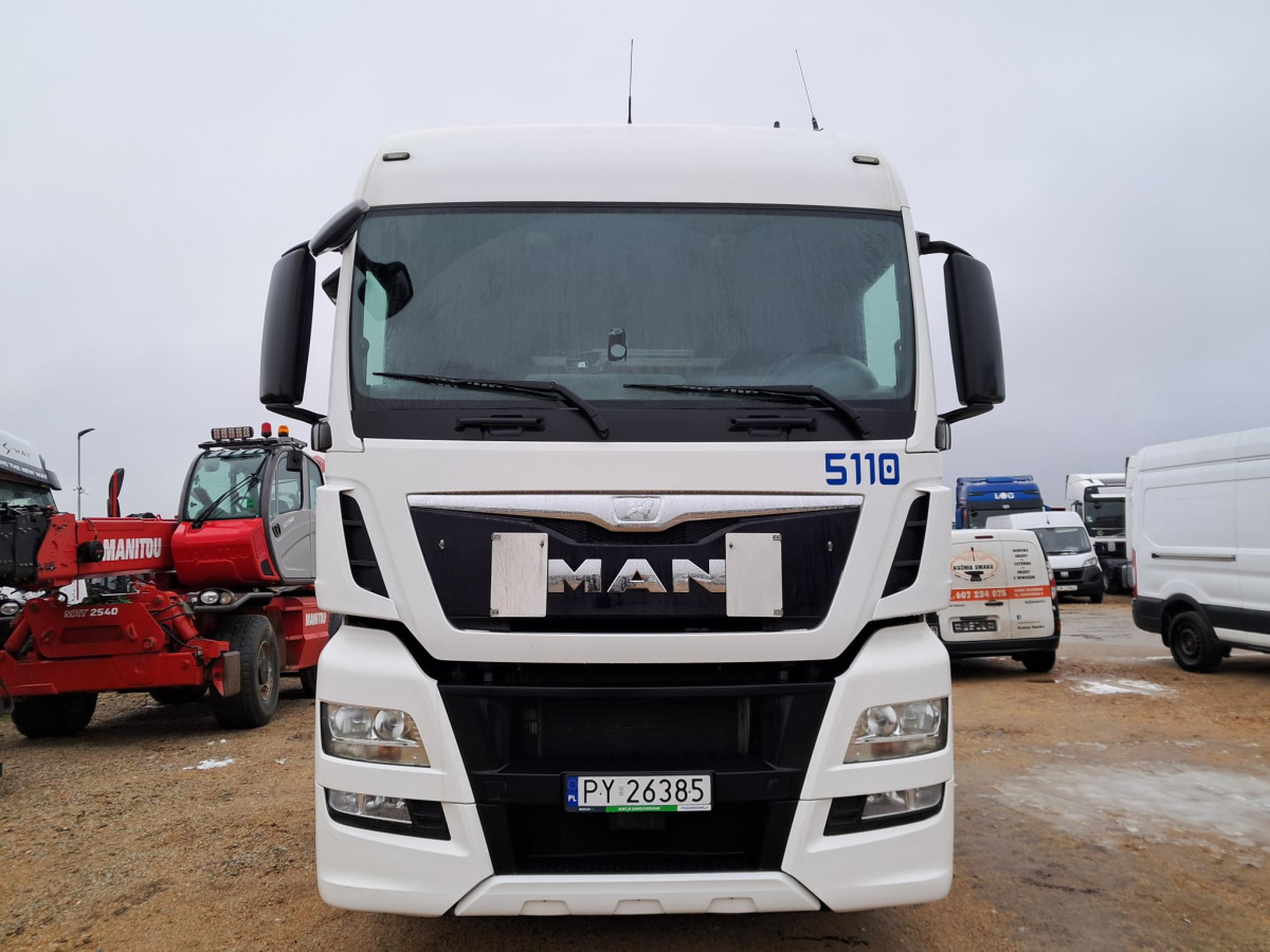 MAN TGX CIĄGNIK SIODŁOWY - Cabeza tractora: foto 2 MAN TGX CIĄGNIK SIODŁOWY - Cabeza tractora: foto 2