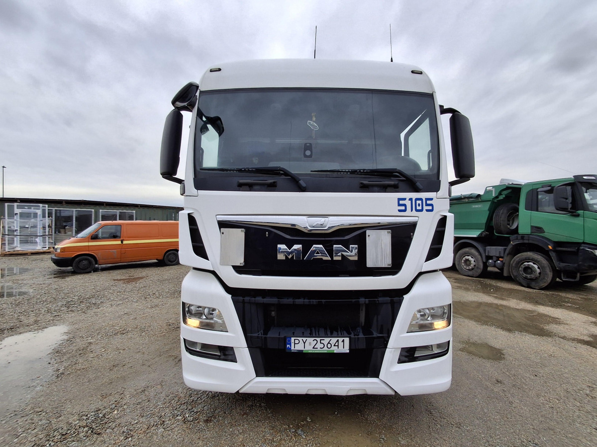 MAN TGX CIĄGNIK SIODŁOWY - Cabeza tractora: foto 2 MAN TGX CIĄGNIK SIODŁOWY - Cabeza tractora: foto 2