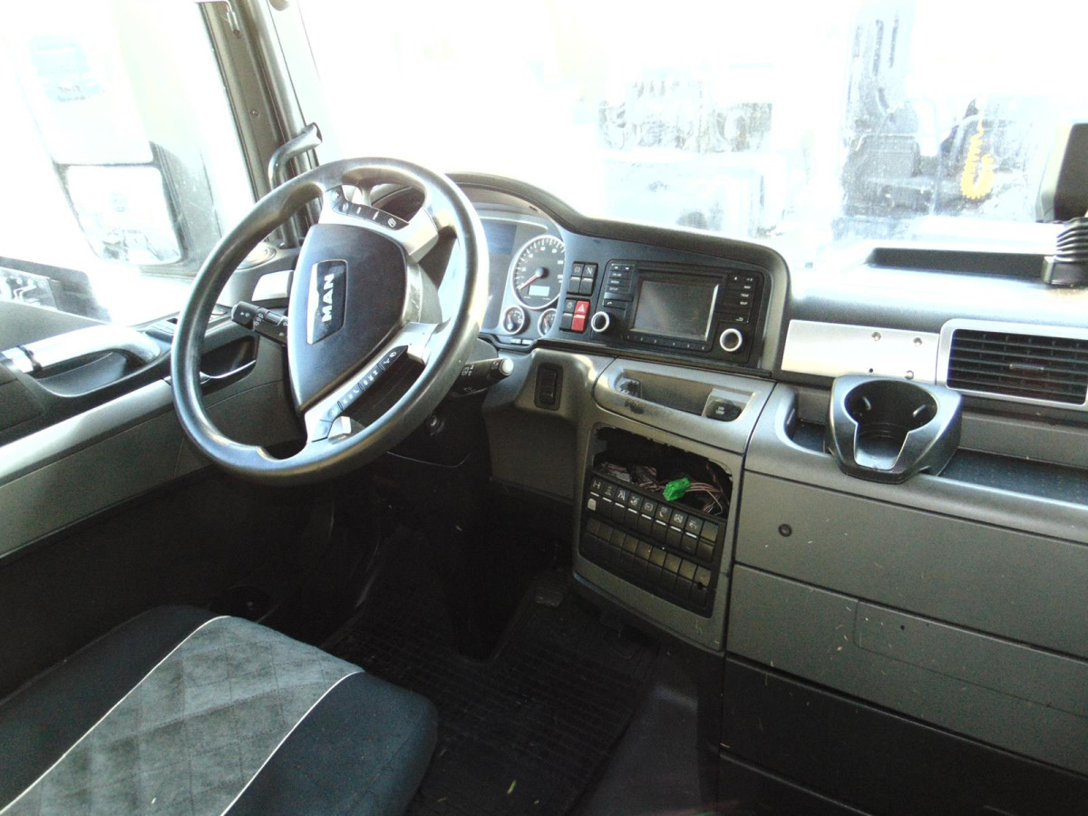 MAN TGX CIĄGNIK SIODŁOWY - Cabeza tractora: foto 5 MAN TGX CIĄGNIK SIODŁOWY - Cabeza tractora: foto 5