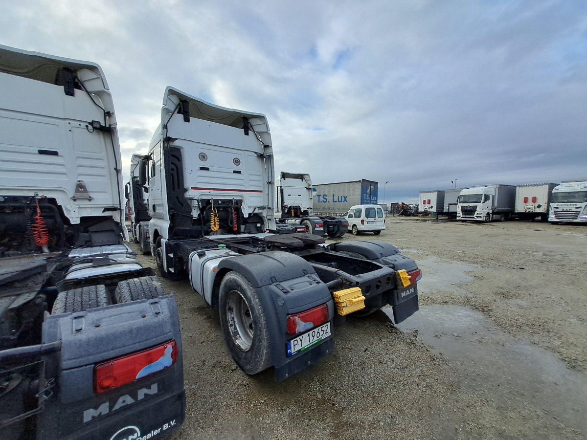 MAN TGX CIĄGNIK SIODŁOWY - Cabeza tractora: foto 4 MAN TGX CIĄGNIK SIODŁOWY - Cabeza tractora: foto 4