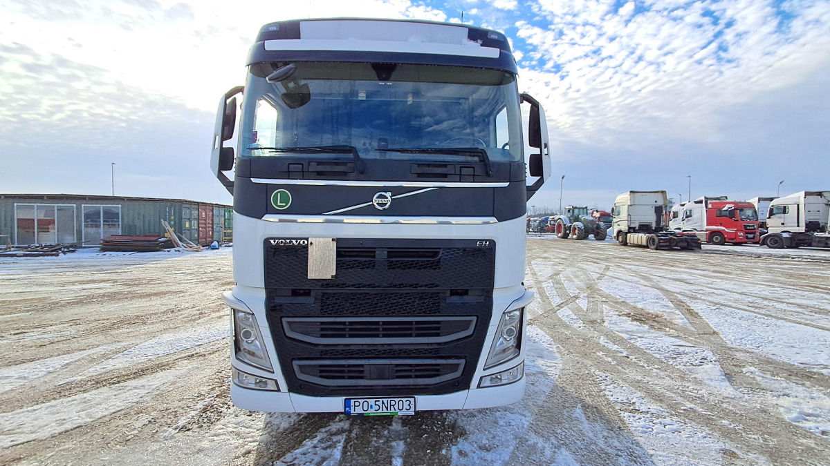 VOLVO FH 460 CIĄGNIK SIODŁOWY - Cabeza tractora: foto 2 VOLVO FH 460 CIĄGNIK SIODŁOWY - Cabeza tractora: foto 2