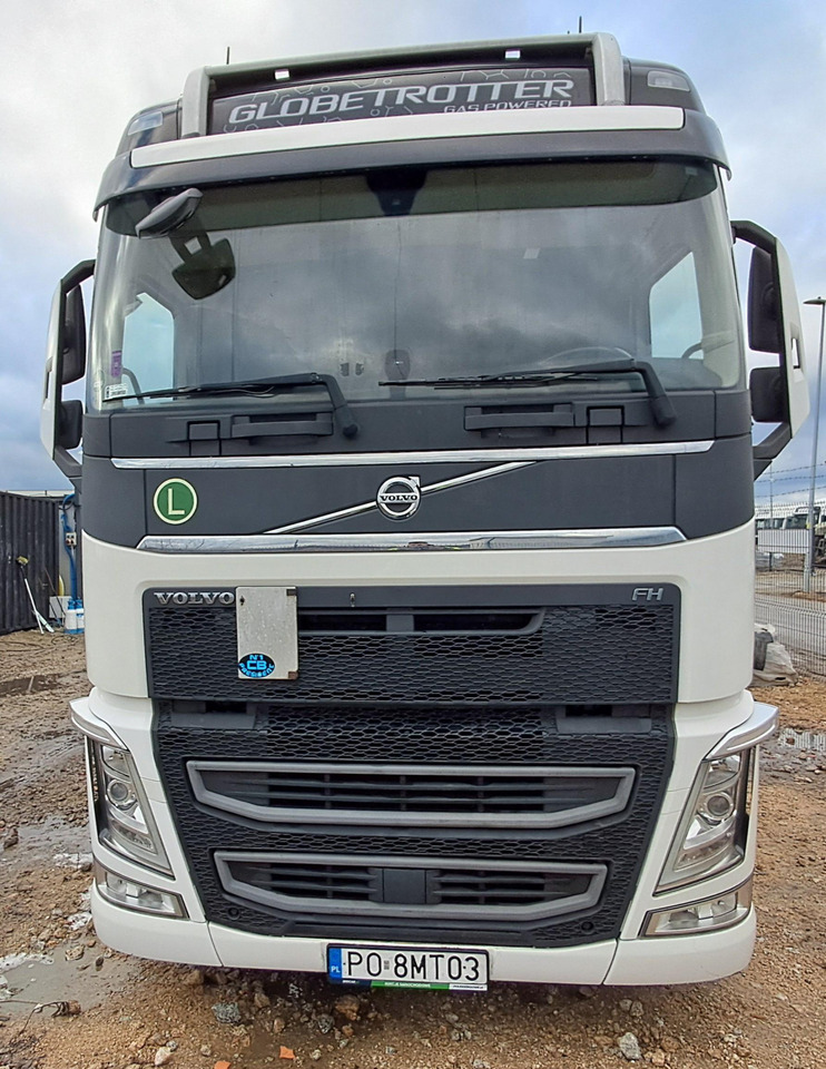 VOLVO FH 460 CIĄGNIK SIODŁOWY - Cabeza tractora: foto 2 VOLVO FH 460 CIĄGNIK SIODŁOWY - Cabeza tractora: foto 2