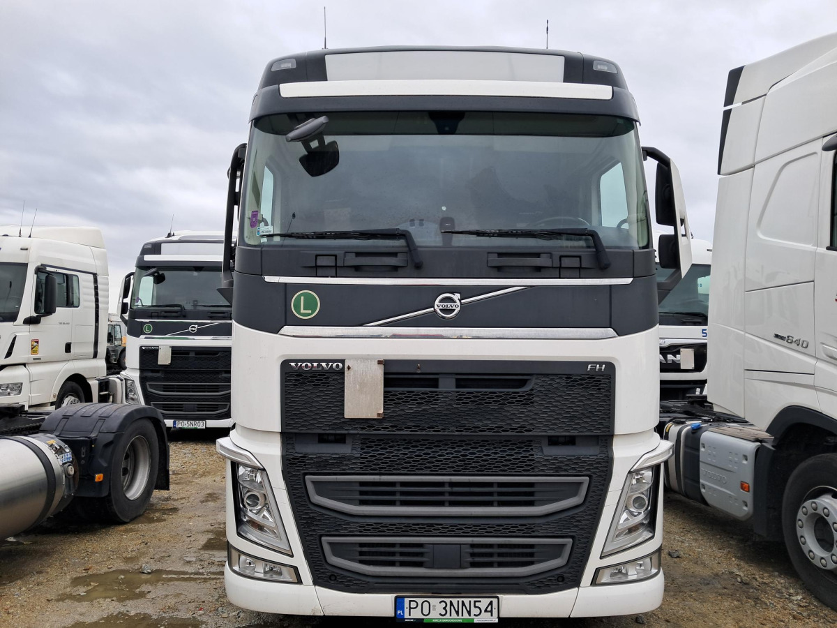 VOLVO FH 460 CIĄGNIK SIODŁOWY - Cabeza tractora: foto 2 VOLVO FH 460 CIĄGNIK SIODŁOWY - Cabeza tractora: foto 2