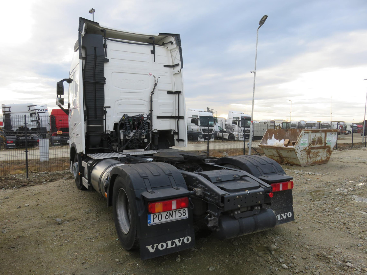VOLVO FH 460 CIĄGNIK SIODŁOWY - Cabeza tractora: foto 3 VOLVO FH 460 CIĄGNIK SIODŁOWY - Cabeza tractora: foto 3