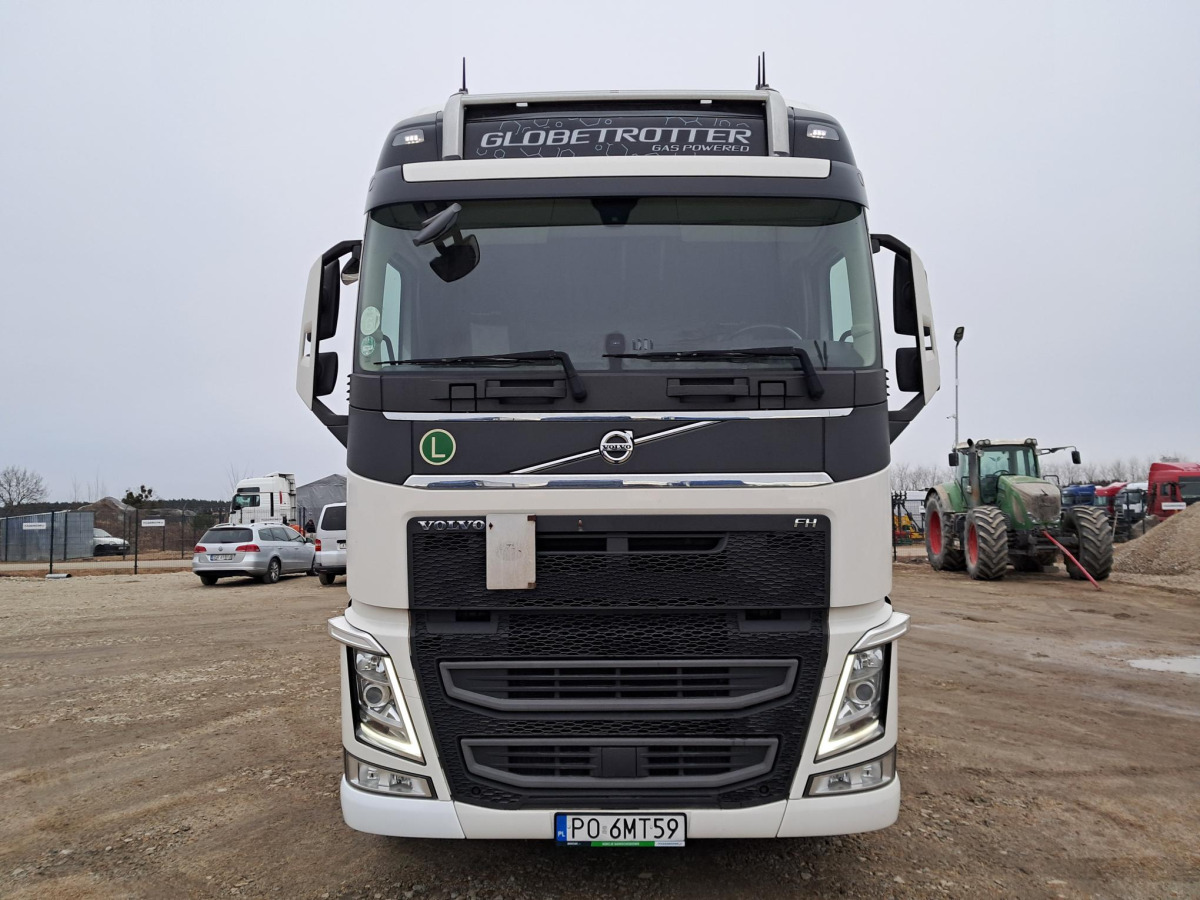 VOLVO FH 460 CIĄGNIK SIODŁOWY - Cabeza tractora: foto 2 VOLVO FH 460 CIĄGNIK SIODŁOWY - Cabeza tractora: foto 2