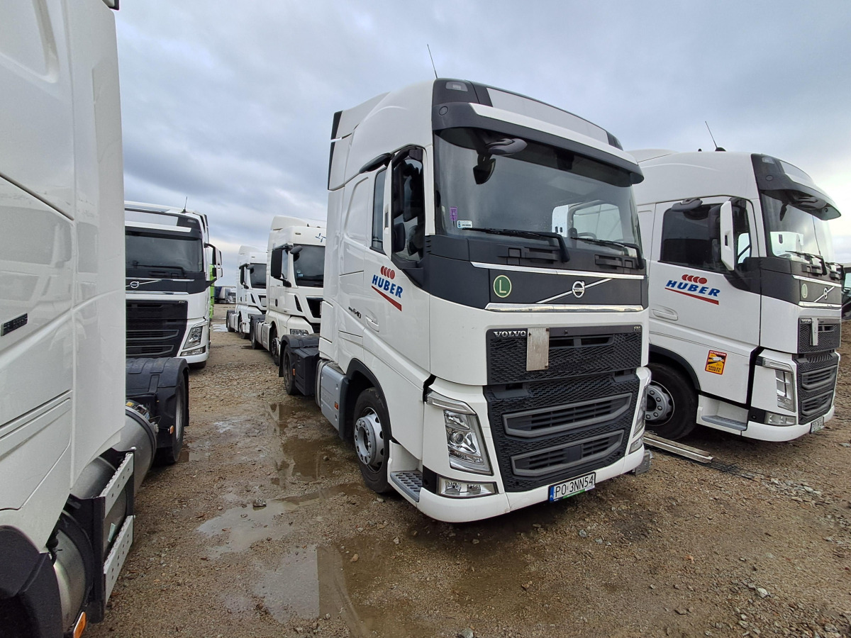 VOLVO FH 460 CIĄGNIK SIODŁOWY - Cabeza tractora: foto 1 VOLVO FH 460 CIĄGNIK SIODŁOWY - Cabeza tractora: foto 1