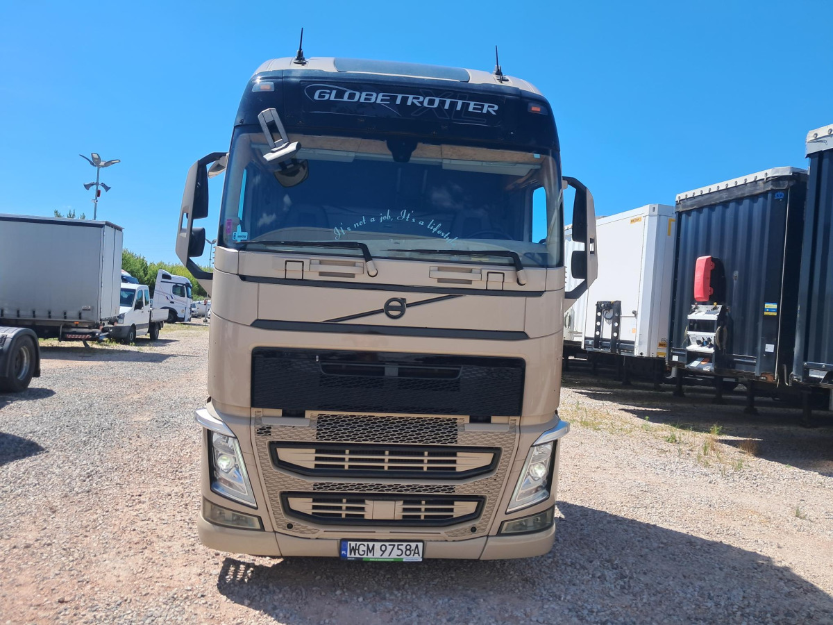 VOLVO FH CIĄGNIK SIODŁOWY - Cabeza tractora: foto 3 VOLVO FH CIĄGNIK SIODŁOWY - Cabeza tractora: foto 3