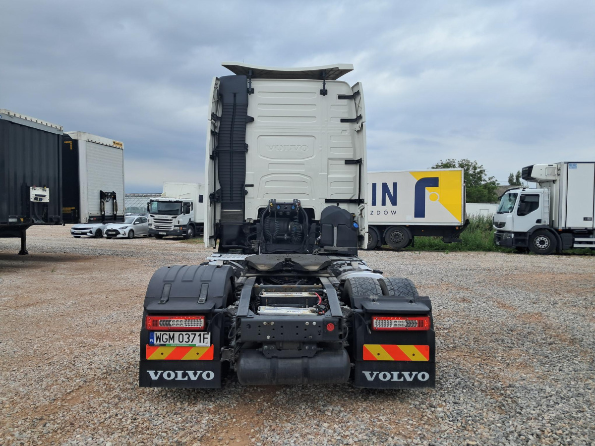VOLVO FH CIĄGNIK SIODŁOWY - Cabeza tractora: foto 4 VOLVO FH CIĄGNIK SIODŁOWY - Cabeza tractora: foto 4