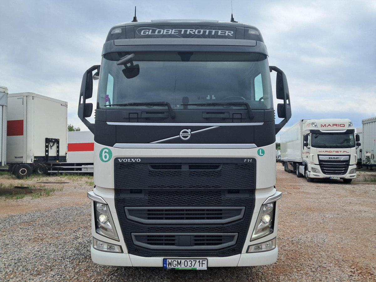 VOLVO FH CIĄGNIK SIODŁOWY - Cabeza tractora: foto 3 VOLVO FH CIĄGNIK SIODŁOWY - Cabeza tractora: foto 3