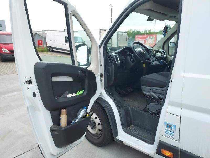 FIAT DUCATO FURGON BLASZAK - Furgón: foto 5 FIAT DUCATO FURGON BLASZAK - Furgón: foto 5