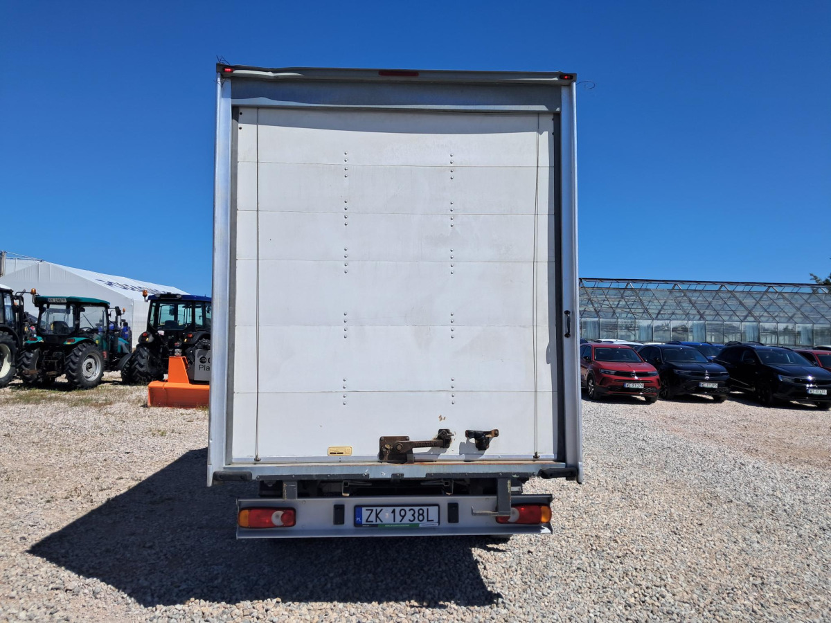 FIAT DUCATO PLANDEKA Z WINDĄ - Furgoneta con caja de lona: foto 5 FIAT DUCATO PLANDEKA Z WINDĄ - Furgoneta con caja de lona: foto 5