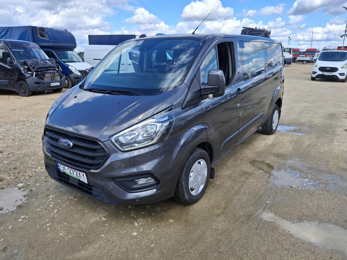 FORD TRANSIT CUSTOM VAN - Furgoneta combi: foto 3 FORD TRANSIT CUSTOM VAN - Furgoneta combi: foto 3