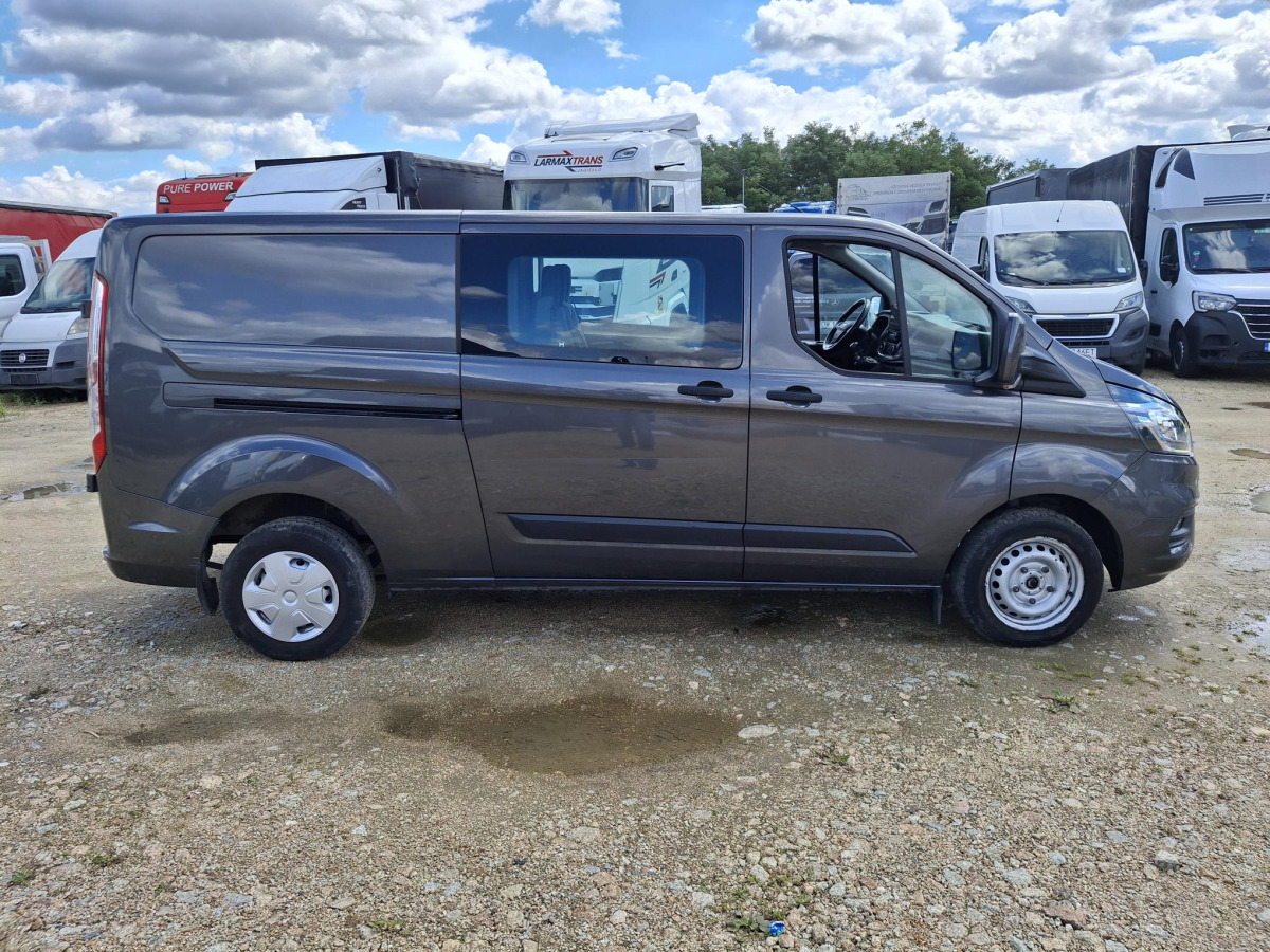FORD TRANSIT CUSTOM VAN - Furgoneta combi: foto 4 FORD TRANSIT CUSTOM VAN - Furgoneta combi: foto 4