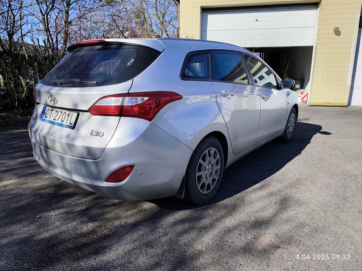 HYUNDAI I30 KOMBI - Coche: foto 4 HYUNDAI I30 KOMBI - Coche: foto 4