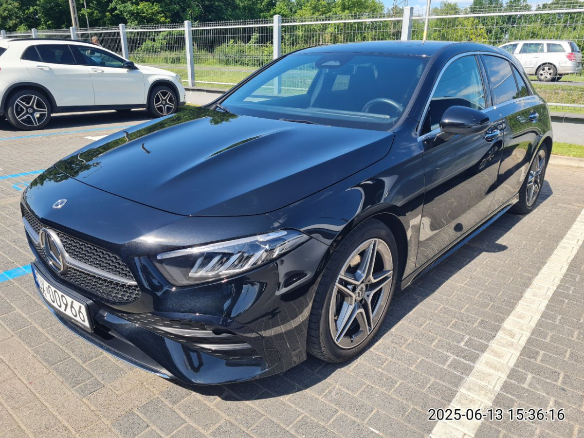 MERCEDES BENZ A 200 HATCHBACK - Hatchback: foto 2 MERCEDES BENZ A 200 HATCHBACK - Hatchback: foto 2
