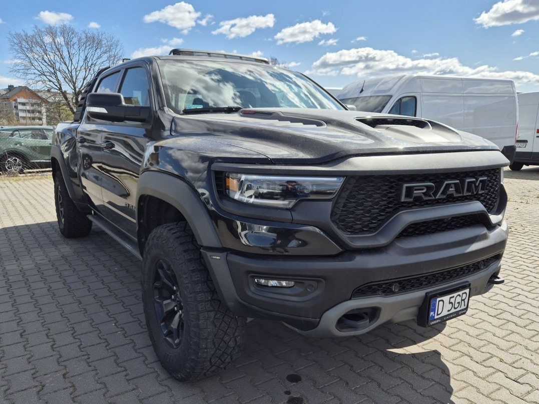 RAM RAM 1500 PICK-UP - Pick-up: foto 1 RAM RAM 1500 PICK-UP - Pick-up: foto 1