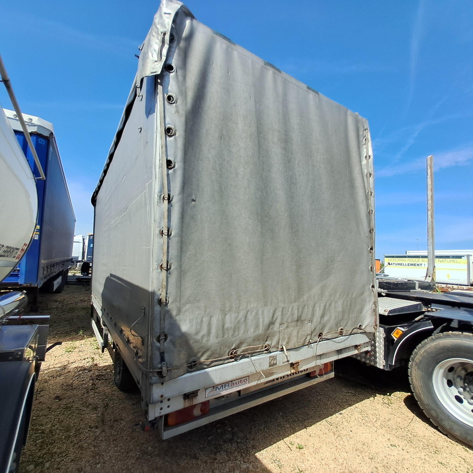 RENAULT MASTER PLANDEKA - Furgoneta con caja de lona: foto 4 RENAULT MASTER PLANDEKA - Furgoneta con caja de lona: foto 4