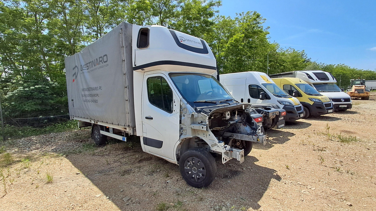 RENAULT Master PLANDEKA - Furgoneta con caja de lona: foto 1 RENAULT Master PLANDEKA - Furgoneta con caja de lona: foto 1