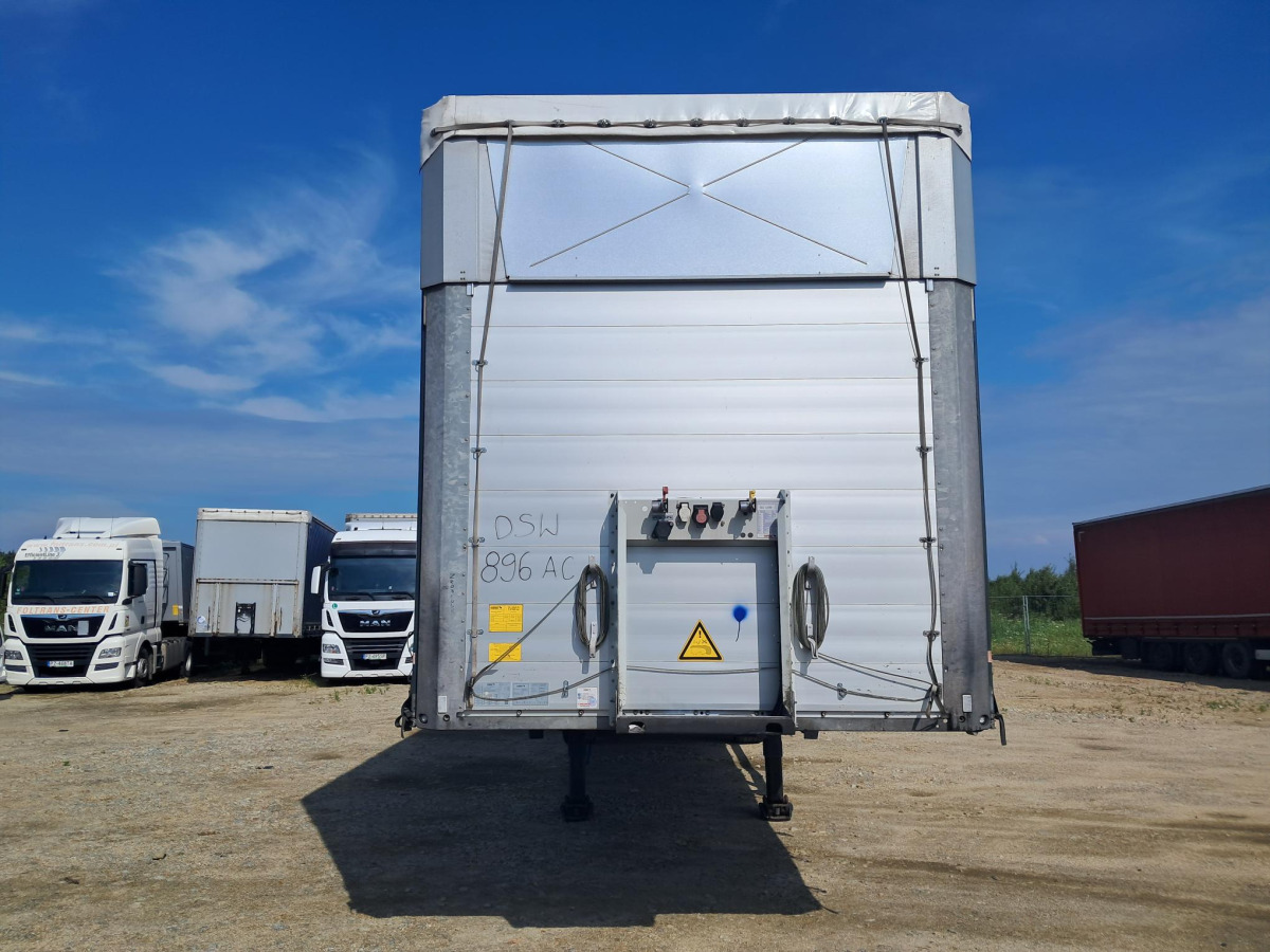 SCHMITZ CARGOBULL SCB S3T KURTYNOWA - Remolque con toldo: foto 3 SCHMITZ CARGOBULL SCB S3T KURTYNOWA - Remolque con toldo: foto 3