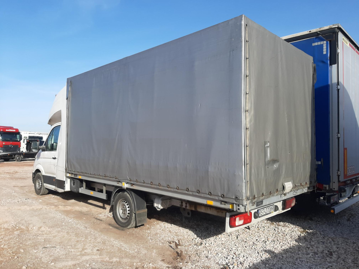 VOLKSWAGEN CRAFTER/LA06 PLANDEKA - Furgoneta con caja de lona: foto 4 VOLKSWAGEN CRAFTER/LA06 PLANDEKA - Furgoneta con caja de lona: foto 4