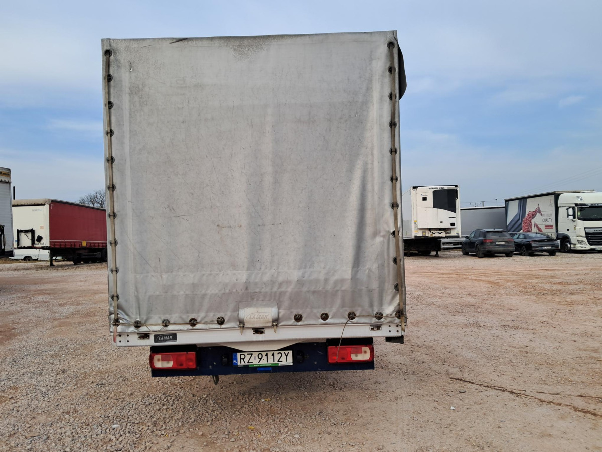 VOLKSWAGEN CRAFTER PLANDEKA - Furgoneta con caja de lona: foto 4 VOLKSWAGEN CRAFTER PLANDEKA - Furgoneta con caja de lona: foto 4