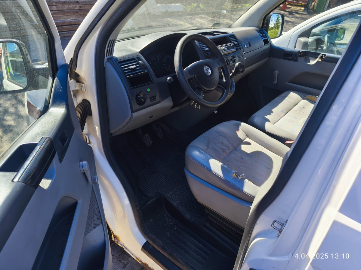 VOLKSWAGEN TRANSPORTER FURGON BLASZAK - Furgón: foto 5 VOLKSWAGEN TRANSPORTER FURGON BLASZAK - Furgón: foto 5