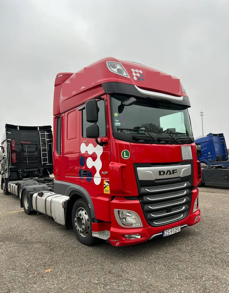 DAF DAF XF 480 Mega - Cabeza tractora: foto 4 DAF DAF XF 480 Mega - Cabeza tractora: foto 4