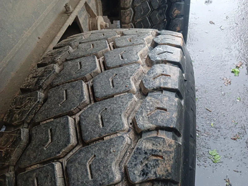 Semirremolque volquete Benalu 2 Axle Alu Tipper , Spring Suspension , Drum Brakes: foto 9
