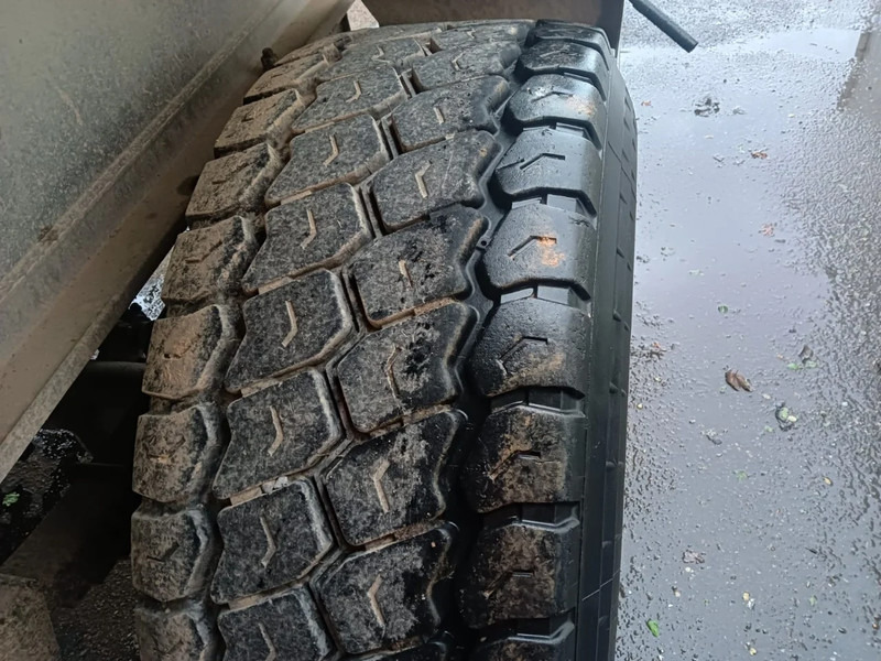 Semirremolque volquete Benalu 2 Axle Alu Tipper , Spring Suspension , Drum Brakes: foto 8