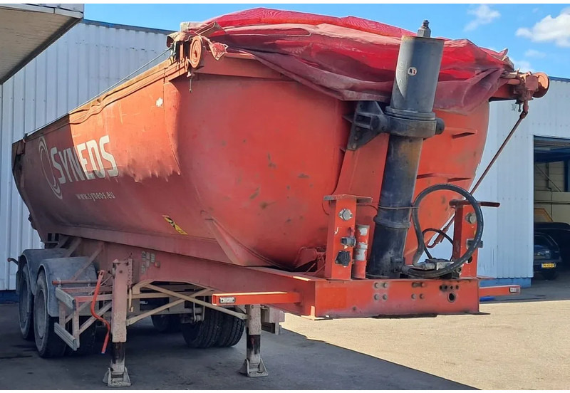 General Trailer 2 Axle , 8 Tyres , Steel Tipper Trailer , Spring Suspension , Drum brakes - Semirremolque volquete: foto 4 General Trailer 2 Axle , 8 Tyres , Steel Tipper Trailer , Spring Suspension , Drum brakes - Semirremolque volquete: foto 4