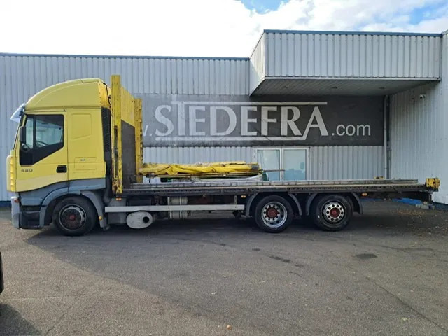 Iveco Stralis 430 , 6x2 , Manual Gearbox , Euro 3 - Camión lona: foto 2 Iveco Stralis 430 , 6x2 , Manual Gearbox , Euro 3 - Camión lona: foto 2