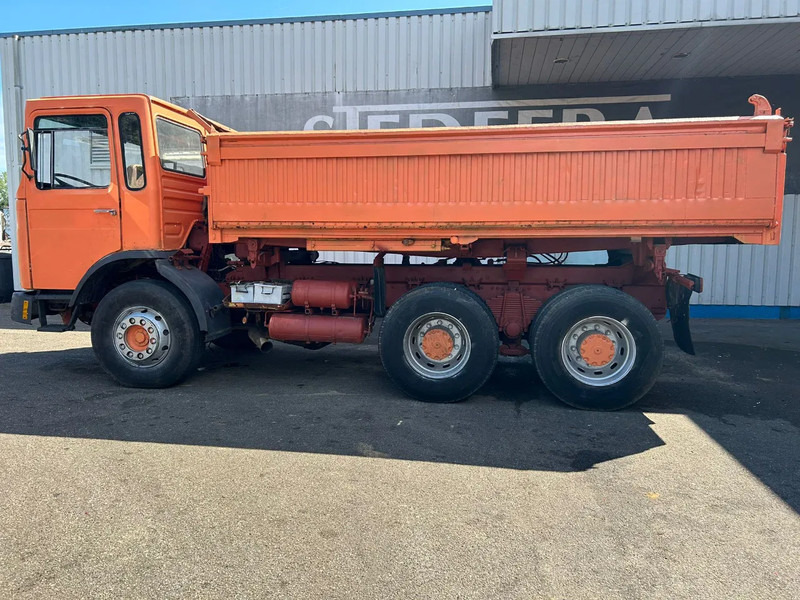 MAN 26.281, 6X4, Tipper, Spring Suspension , 362 engine and gearbox - Camión volquete: foto 2 MAN 26.281, 6X4, Tipper, Spring Suspension , 362 engine and gearbox - Camión volquete: foto 2