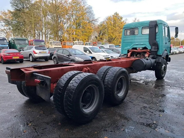 Mercedes-Benz 2635 , V8 Bi-Turbo ,6x4 , Spring suspension , ZF Manual - Camión chasis: foto 3 Mercedes-Benz 2635 , V8 Bi-Turbo ,6x4 , Spring suspension , ZF Manual - Camión chasis: foto 3