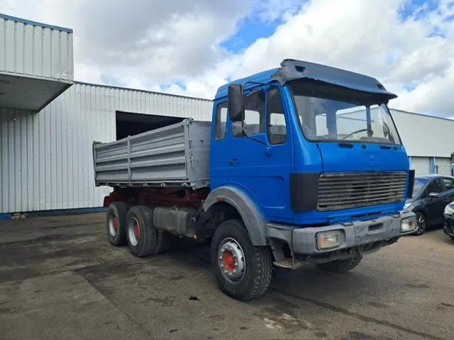 Mercedes-Benz SK 2635 , V8 , Bi Turbo , 6x4 , ZF Manual , 3 Way Tipper , Spring suspension - Camión volquete: foto 5 Mercedes-Benz SK 2635 , V8 , Bi Turbo , 6x4 , ZF Manual , 3 Way Tipper , Spring suspension - Camión volquete: foto 5