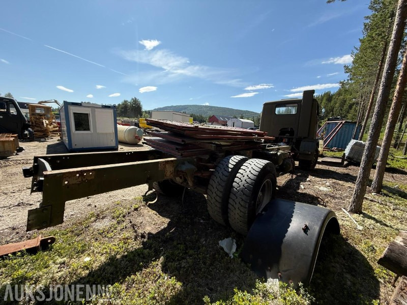 1900 Volvo F88 lastebil uten påbygg - Camión chasis: foto 5 1900 Volvo F88 lastebil uten påbygg - Camión chasis: foto 5