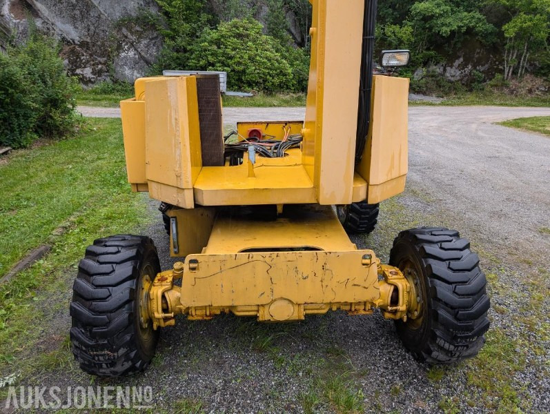 1994 Terex 4x4 TA50RT Z-lift - Plataforma elevadora: foto 4 1994 Terex 4x4 TA50RT Z-lift - Plataforma elevadora: foto 4