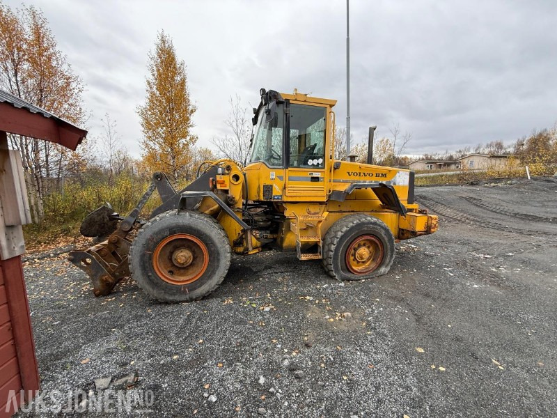 1994 Volvo L70B Hjullaster - Skuff - HK - 16812T - Cargadora de ruedas: foto 2 1994 Volvo L70B Hjullaster - Skuff - HK - 16812T - Cargadora de ruedas: foto 2