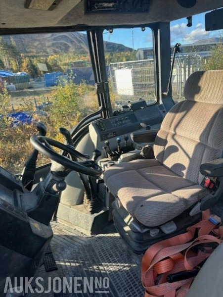 1998 Valtra 8150 traktor til salgs! - Tractor: foto 4 1998 Valtra 8150 traktor til salgs! - Tractor: foto 4
