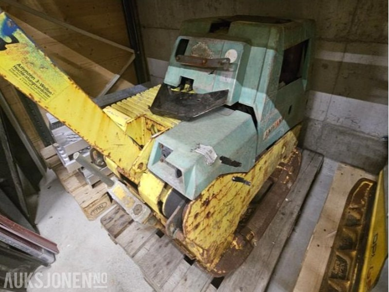 2000 AMMANN Vibrasjonsplate - 500 kg - Rodillo: foto 1 2000 AMMANN Vibrasjonsplate - 500 kg - Rodillo: foto 1