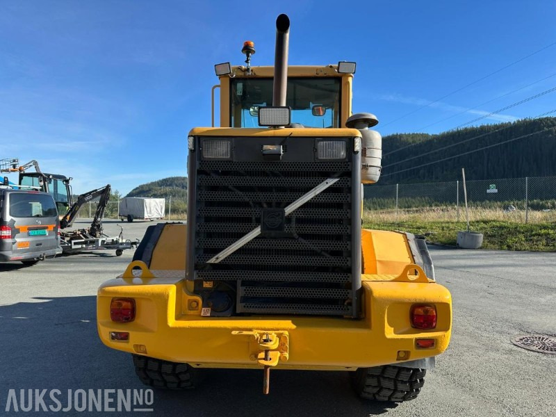 2000 Volvo L70D hjullaster – Pallegafler – Skuffe – Godkjent årskontroll - Cargadora de ruedas: foto 4 2000 Volvo L70D hjullaster – Pallegafler – Skuffe – Godkjent årskontroll - Cargadora de ruedas: foto 4