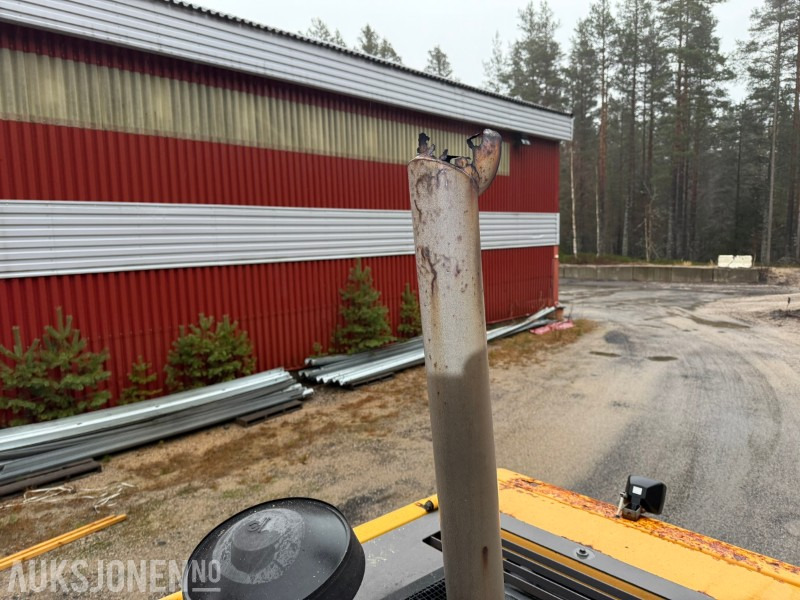 Cargadora de ruedas 2002 Volvo L70D Hjullaster – Hydraulisk HK-feste – 3 og 4. funksjon: foto 41 Cargadora de ruedas 2002 Volvo L70D Hjullaster – Hydraulisk HK-feste – 3 og 4. funksjon: foto 41