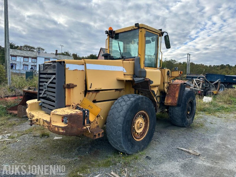 2002 Volvo L90D hjullaster – 17 tonn // Helgummihjul // Sentralsmøring - Cargadora de ruedas: foto 3 2002 Volvo L90D hjullaster – 17 tonn // Helgummihjul // Sentralsmøring - Cargadora de ruedas: foto 3